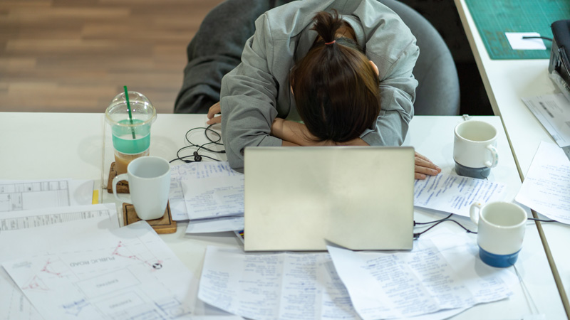 社員の問題行動、原因は性格? それともメンタルヘルス不調? その判断方法と必要な対応