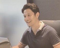 y-takamura
