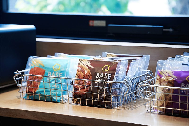 常温保存できるパン「BASE BREAD」の設置例
