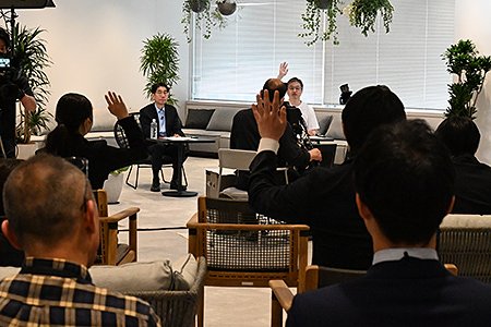 CEO Town Hall Meeting(タウンホールミーティング)」のようす
